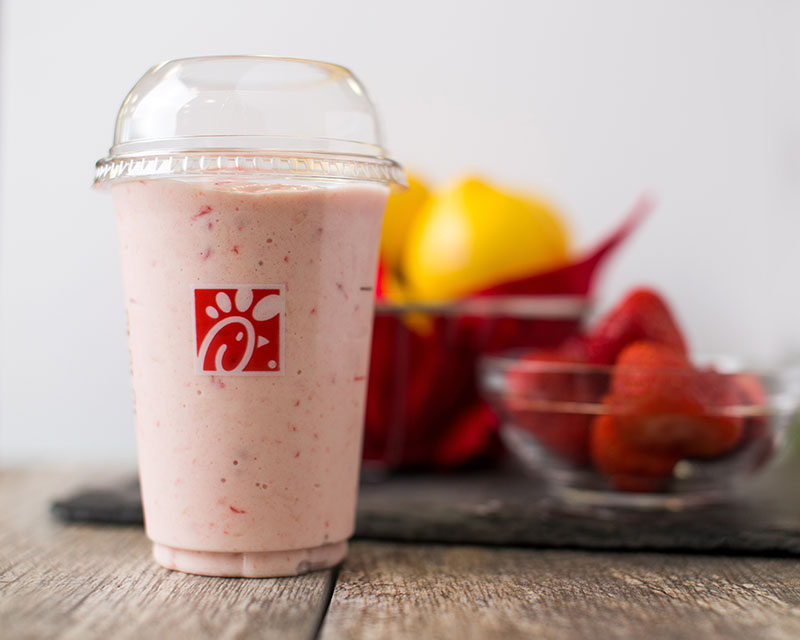 Chick Fil A Puts Strawberry Twist On Frosted Lemonade Chick Fil A 0120